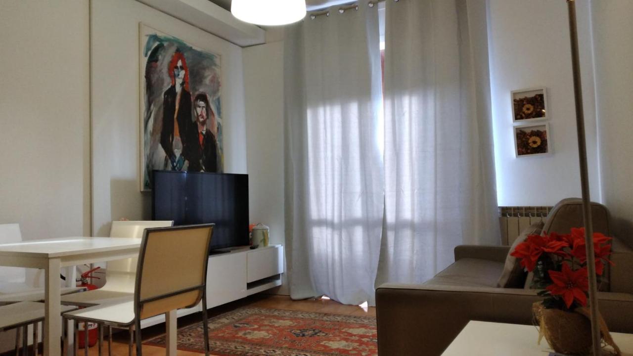 Carducci Apartment - The V Collection Turate Exteriér fotografie